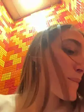 Tiny_Anny