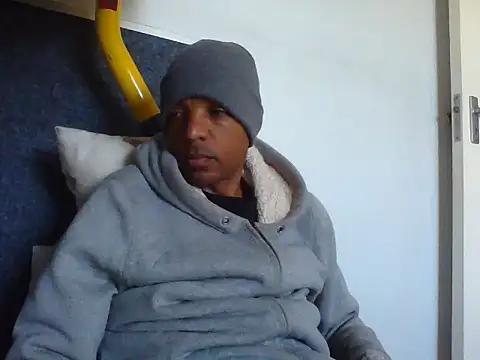 lavelle26 webcam
