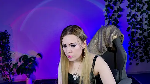 Kumiho_7777 webcam