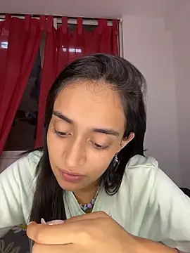 leilani_X webcam