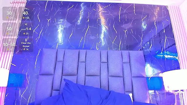 BustyGlow webcam