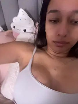 DianaHopson webcam