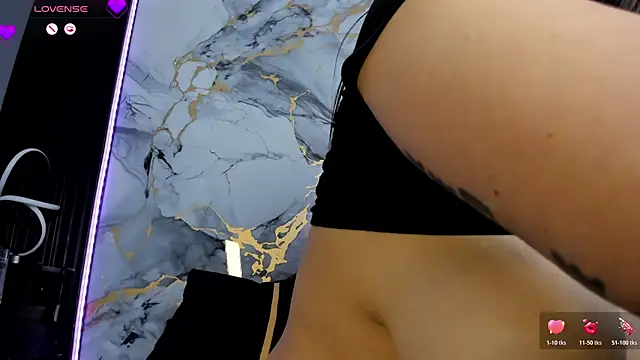 karina__millerr webcam