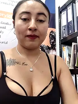 Preview of _sarah-office1
