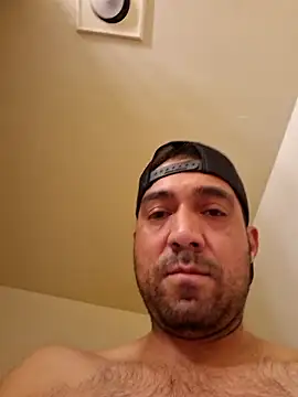 mrcoco707 (Ask my age) - Make me cum plz inonly got 20 min plz