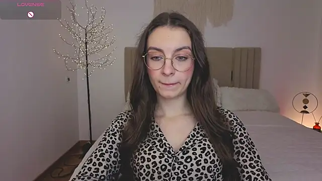 real_cutie1 (F teen) - birthday present