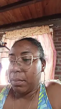 channeldelacroix (F milf) - Remove panties🧼🥰