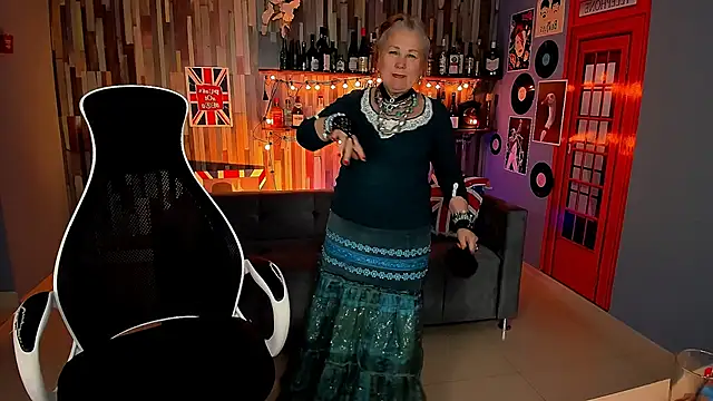 LilaMaharani webcam