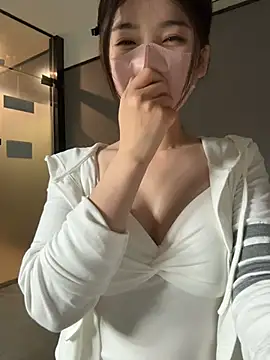 gougou13 webcam