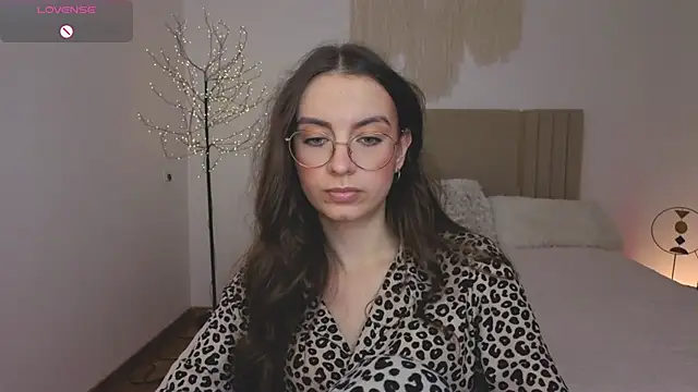 Real_cutie1 webcam