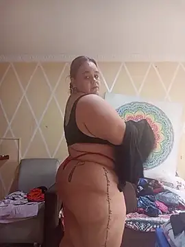 OneLustyBBW webcam