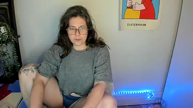 rosiee69_ (F young) - 5 spanks no panties