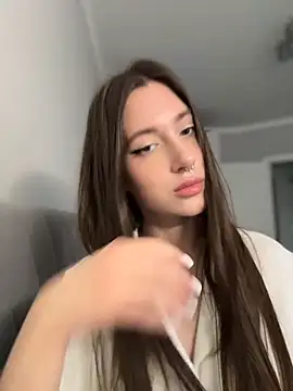 BOOMFOXY live sex cam
