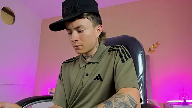 Nascary_Fox webcam