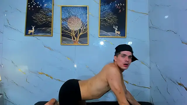 Spicy_guys webcam