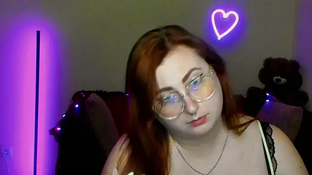 Alicia_love00 webcam