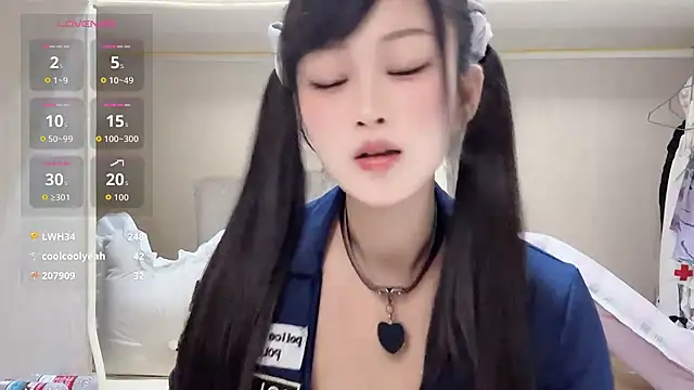 美女yueyue2003在线直播