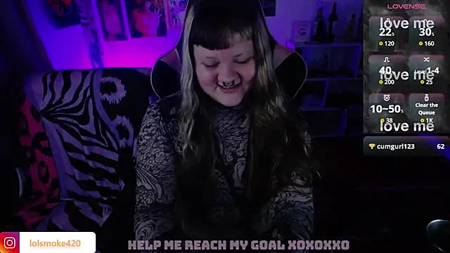 Bdsm_and_fries webcam