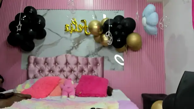 Mindy_19 webcam