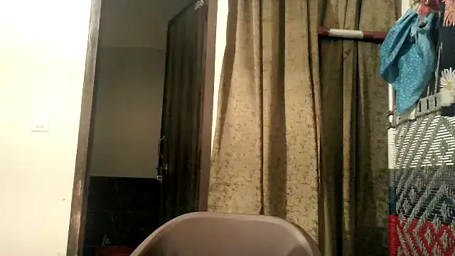 Aayusmatisharma webcam