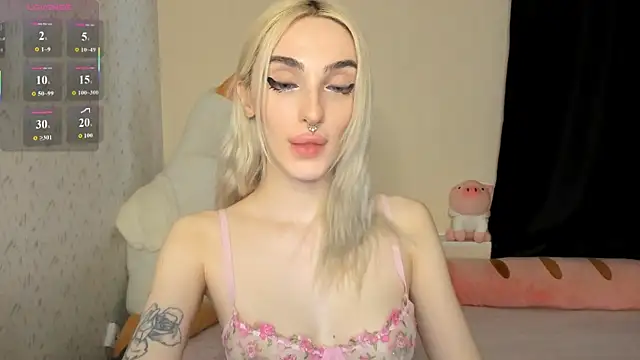 succubantra webcam