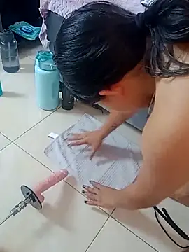 Liily_Foxxy webcam