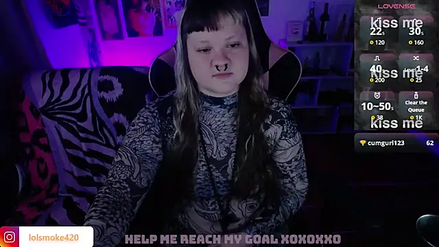 Bdsm_and_fries webcam