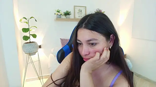 bella_99_ webcam