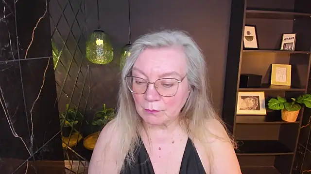 NataliMellow webcam