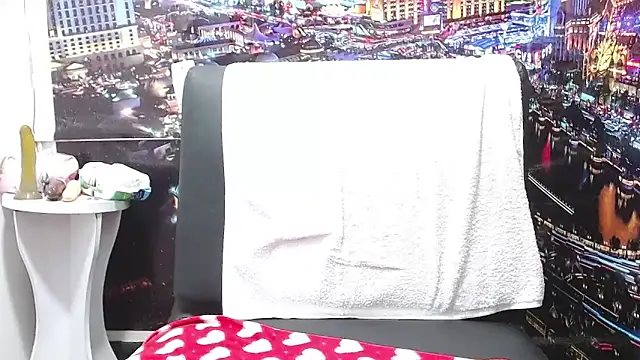 tila_nastyy webcam