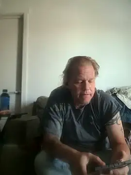 yourMasterisBored webcam