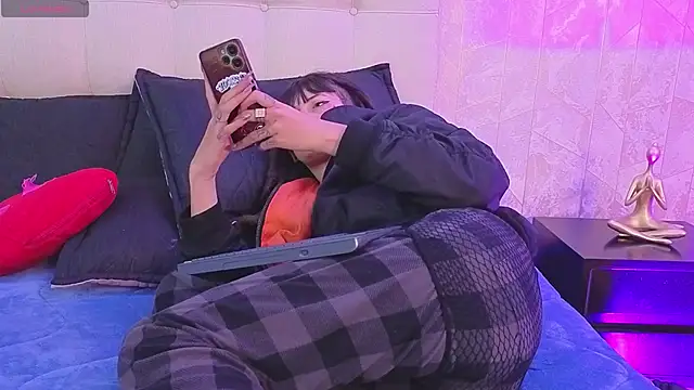 _sharlotte777 webcam
