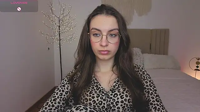 Real_cutie1 webcam