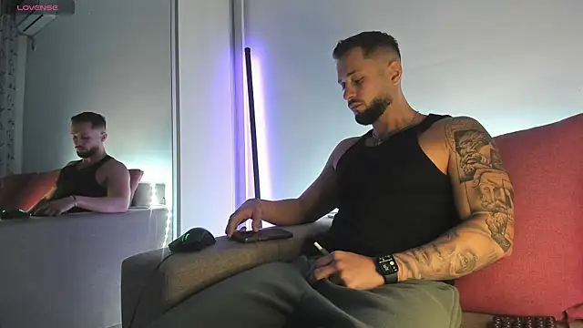 nicholasX1 webcam