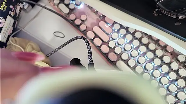 Jolie-22 webcam