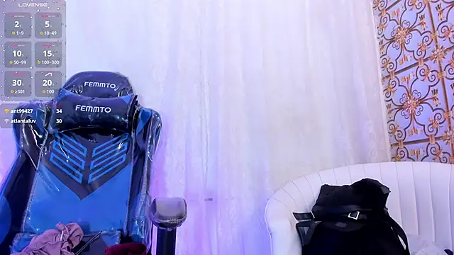 Cleopatra_Trans webcam