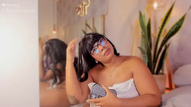 Nicolemorelli2 webcam