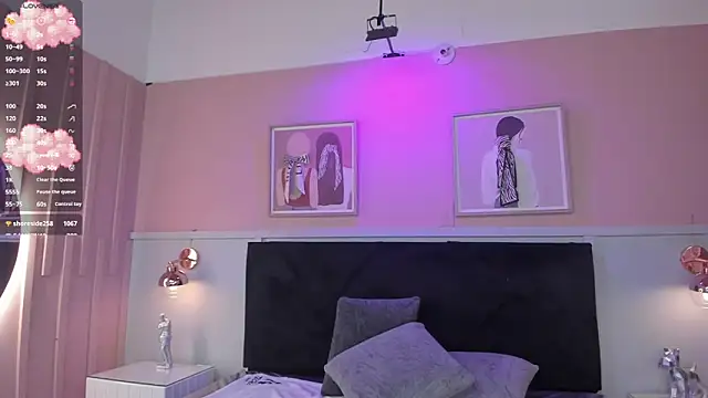 elodie_walker webcam