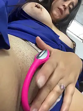 Antonella_Julieta webcam
