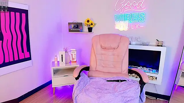 Alice_Vixen webcam