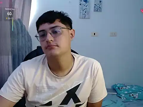 yesitwink_ webcam