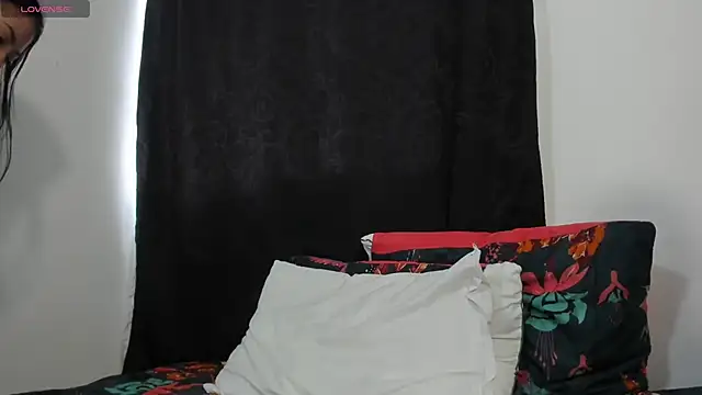 Cintya_n_Roger webcam
