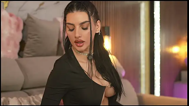 amyblair (Ask my age) - this mouth want to work on you