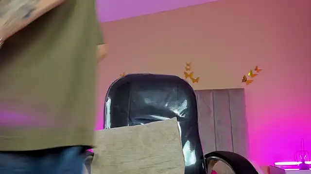 Nascary_Fox webcam