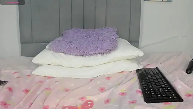 Sophia_Ebony webcam