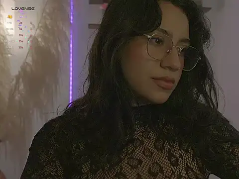 ally_muller (F young) - bye shirt