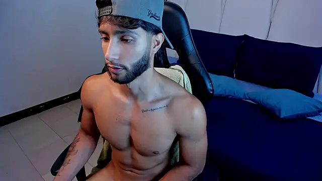 Emmet_CollinsJS webcam
