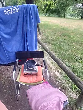 Hot-Muci live sex cam