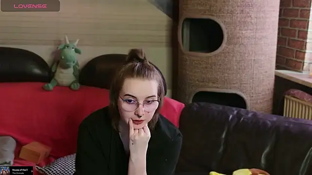 gamergirl_eve (G young) - Masturbate and cum fy LT 3 Vid