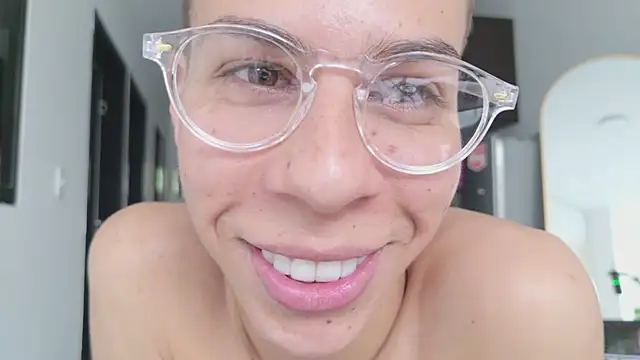 grey___27 webcam